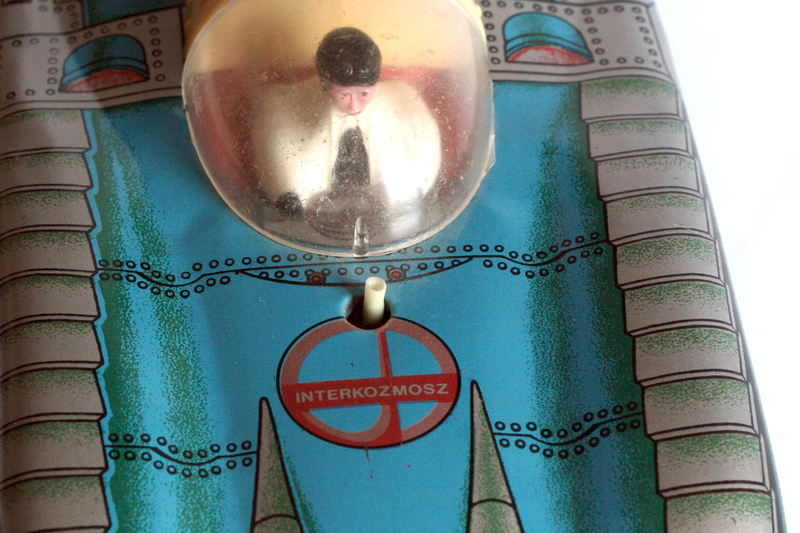 Illustration for article titled 17 Cosmic Toys From The Age Of The Space Race